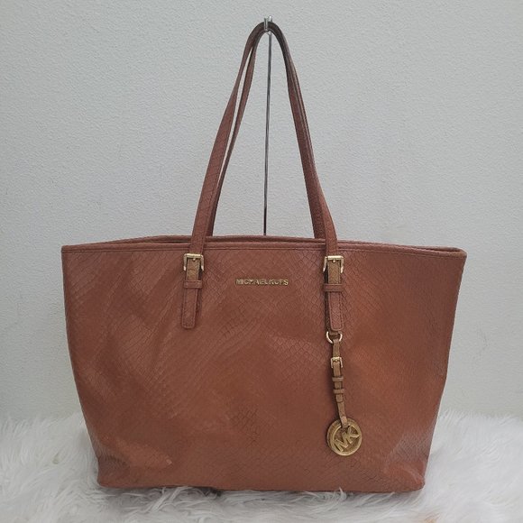 Authentic Michael Kors Large Jet Set Tote Bag Brown Embossed Reptile Pattern - Picture 1 of 11